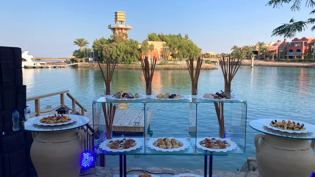 الفندق ثرى كورنرز أوشن فيو - الجونة